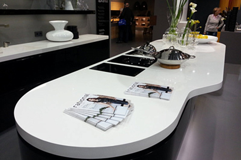 Столешница из кварцевого агломерата QUARTZFORMS